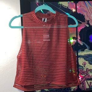 Cropped athletic top